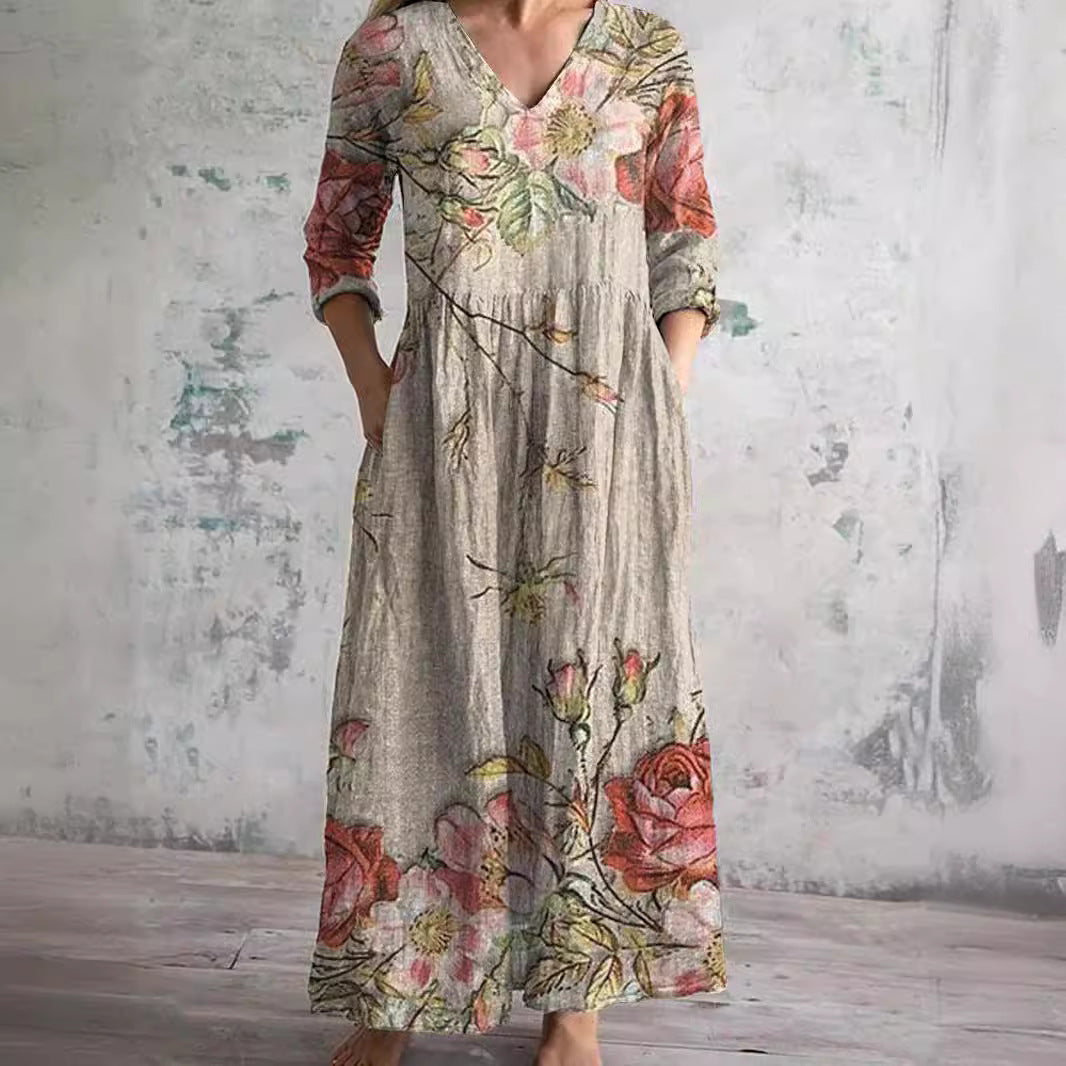 Alyvia | Summer Dress with V-Neck and Floral Pattern